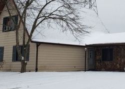 Pre-foreclosure in  BIRCH LAKE DR Sherman, IL 62684