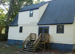 Pre-foreclosure in  LAKE VIEW DR Gloucester, VA 23061