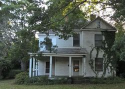 Pre-foreclosure Listing in CHURCH ST SUMTER, SC 29150