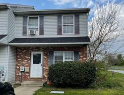 Pre-foreclosure Listing in PARA LN NEWARK, DE 19702