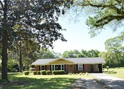 Pre-foreclosure in  DEAD LAKE RD Creola, AL 36525