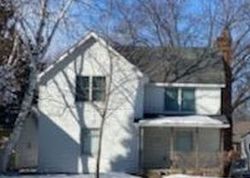Pre-foreclosure in  S MERIDIAN ST Belle Plaine, MN 56011