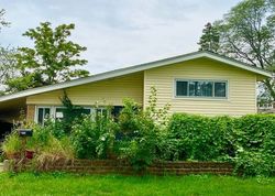 Pre-foreclosure in  ALGONQUIN AVE Bensenville, IL 60106