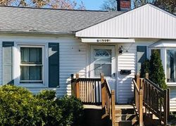 Pre-foreclosure Listing in WILSON AVE DOWNERS GROVE, IL 60515