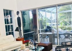 Pre-foreclosure in  HERITAGE CLUB DR West Palm Beach, FL 33412