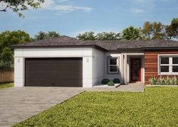 Pre-foreclosure in  E HOLLY DR Orange City, FL 32763