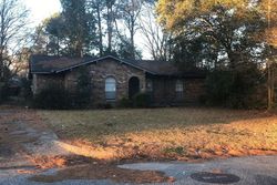 Pre-foreclosure in  DURWARD DR Montgomery, AL 36117