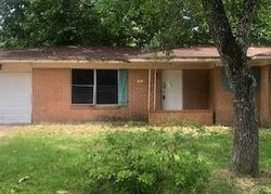Pre-foreclosure in  N 4TH ST Silsbee, TX 77656