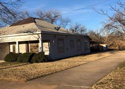 Pre-foreclosure Listing in WALNUT ST SWEETWATER, TX 79556