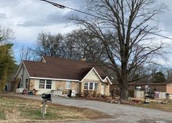 Pre-foreclosure in  WOODBURY PIKE Murfreesboro, TN 37127