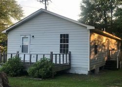Pre-foreclosure in  S 14TH AVE Laurel, MS 39440