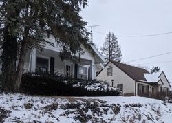 Pre-foreclosure in  N BURNETT RD Springfield, OH 45503
