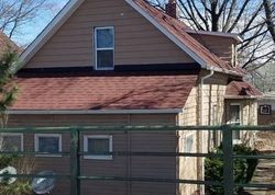  W 77th St, Cleveland OH