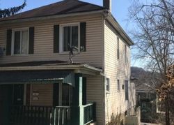 Pre-foreclosure Listing in ELM ST WEIRTON, WV 26062