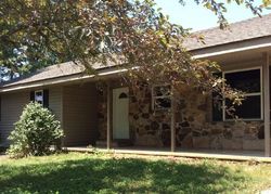 Pre-foreclosure Listing in PLAINVIEW DR HOUSTON, MO 65483