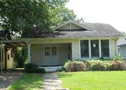 Pre-foreclosure in  COLUMBIA ST Shreveport, LA 71104