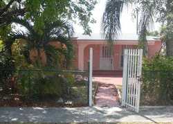 Pre-foreclosure in  SW 113TH CT Miami, FL 33165