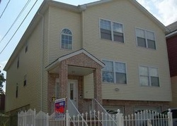 Pre-foreclosure in  COURT ST Elizabeth, NJ 07206