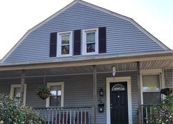 Pre-foreclosure in  GRANFIELD AVE Bridgeport, CT 06610