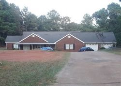 Pre-foreclosure Listing in LINGOLD RD NW MILLEDGEVILLE, GA 31061