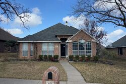 Pre-foreclosure in  DURRAND OAK DR Keller, TX 76248