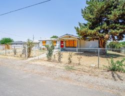 Pre-foreclosure Listing in 11TH AVE OLIVEHURST, CA 95961