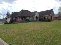 Pre-foreclosure in  JARDIN CT Baton Rouge, LA 70817