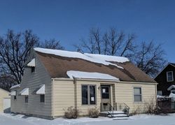 Pre-foreclosure Listing in 13TH AVE SW AUSTIN, MN 55912
