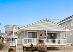 Pre-foreclosure Listing in 21ST ST AVALON, NJ 08202