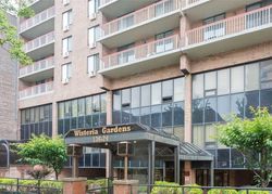 Pre-foreclosure Listing in MAPLE AVE APT 3E FLUSHING, NY 11355