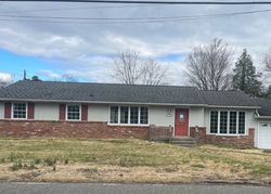 Pre-foreclosure in  RADIX RD Williamstown, NJ 08094