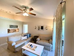  Chasewood Dr Apt H, Jupiter FL