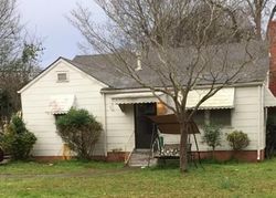 Pre-foreclosure in  DESTIN ST Montgomery, AL 36110