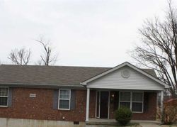 Pre-foreclosure in  LINDEN ST Richmond, KY 40475