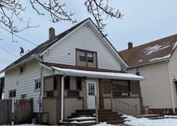 Pre-foreclosure in  18TH AVE Kenosha, WI 53140