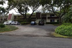 Pre-foreclosure in  N COURSE LN  Pompano Beach, FL 33069