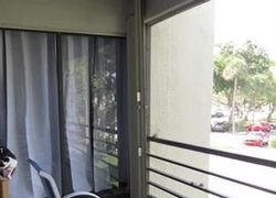 Pre-foreclosure in  S CYPRESS BEND DR  Pompano Beach, FL 33069