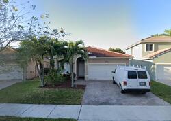 Pre-foreclosure in  OXBOW DR Pompano Beach, FL 33073