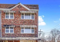 Pre-foreclosure Listing in EASTCHESTER RD BRONX, NY 10469