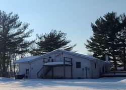 Pre-foreclosure in  LANTER CT Osceola, IN 46561