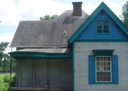 Pre-foreclosure in  W CURTIS ST Cayuga, IN 47928