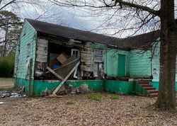 Pre-foreclosure in  17TH WAY SW Birmingham, AL 35211