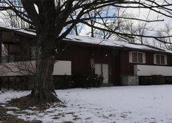  Camelot Dr, Collinsville IL