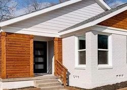 Pre-foreclosure in  IVANDELL AVE Dallas, TX 75211