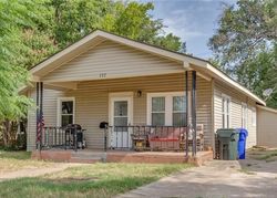 Pre-foreclosure in  E RICH ST Norman, OK 73069