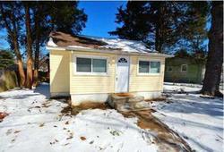 Pre-foreclosure in  10TH AVE Clementon, NJ 08021