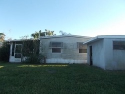 Pre-foreclosure in  SE 19TH CT Okeechobee, FL 34974