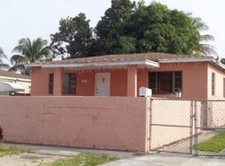 Pre-foreclosure in  SW 65TH AVE Miami, FL 33144