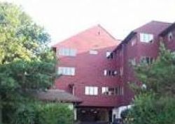  Riverview Cir, North Bergen NJ
