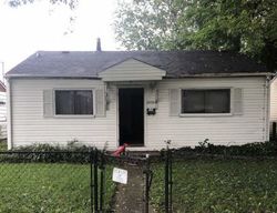 Pre-foreclosure in  S CALHOUN AVE Chicago, IL 60633